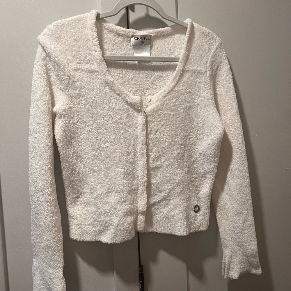 Chanel sweater / cardigan white size 4